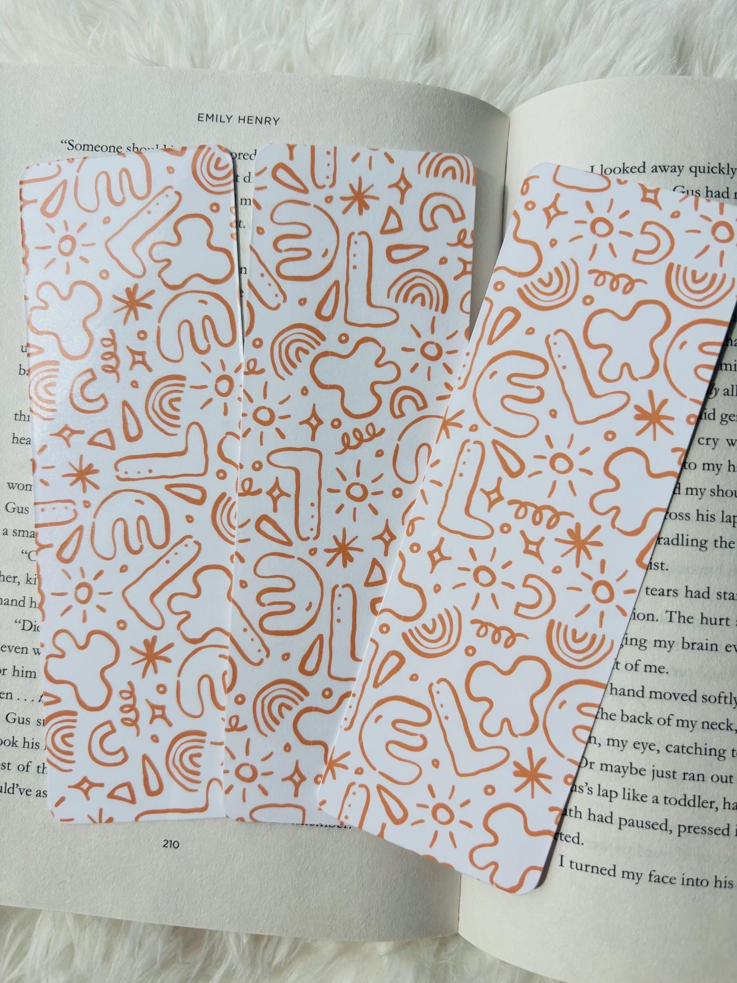 Abstract orange | bookmark | minimalist | readers | bookworm | book lovers | gifts for her | bookish