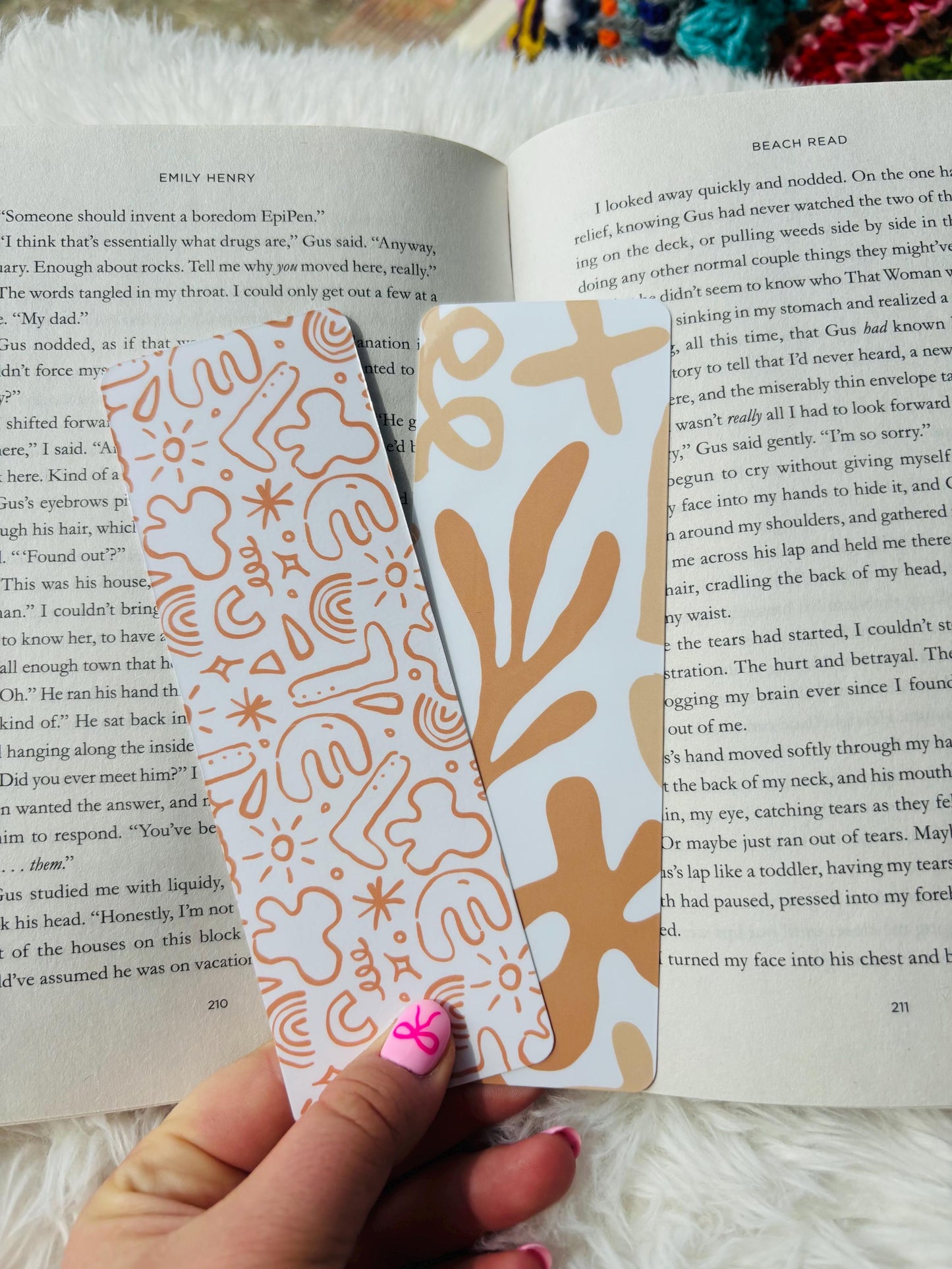 Abstract orange | bookmark | minimalist | readers | bookworm | book lovers | gifts for her | bookish