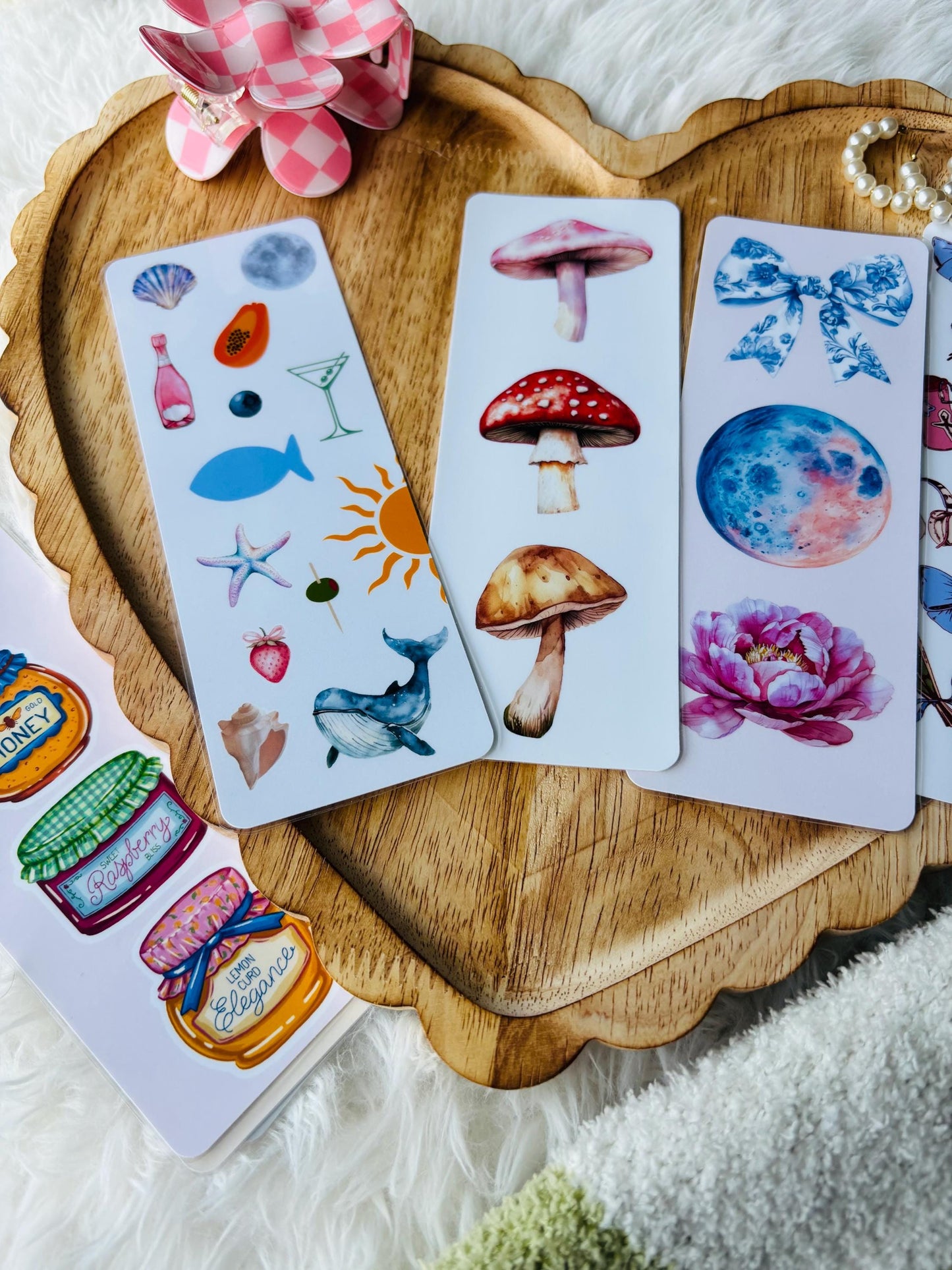 pretty bookmarks | handmade | cute | bookish | book lover gift | bookmark | bookstagram | booktok | cutesy | soft | pastel | trendy |