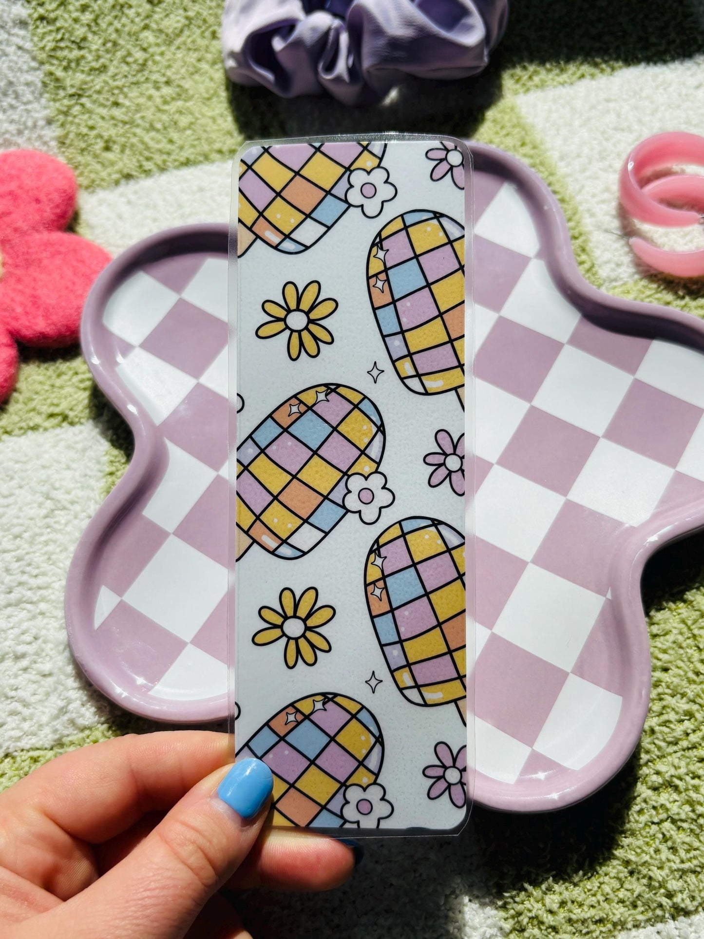 disco pops | bookmark | trendy | summer vibes | bookish | bookstagram | booktok | pastel | book lover