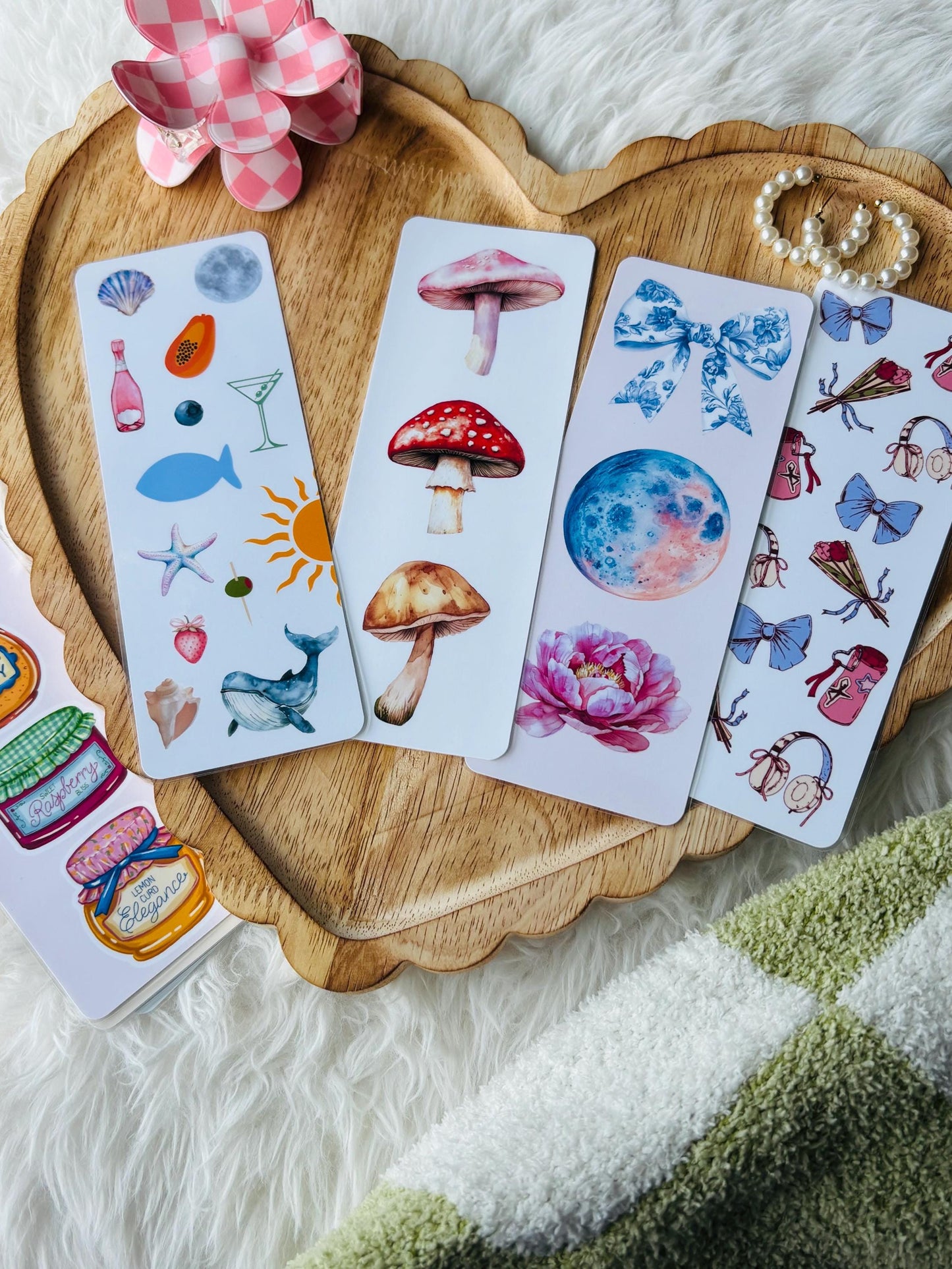pretty bookmarks | handmade | cute | bookish | book lover gift | bookmark | bookstagram | booktok | cutesy | soft | pastel | trendy |