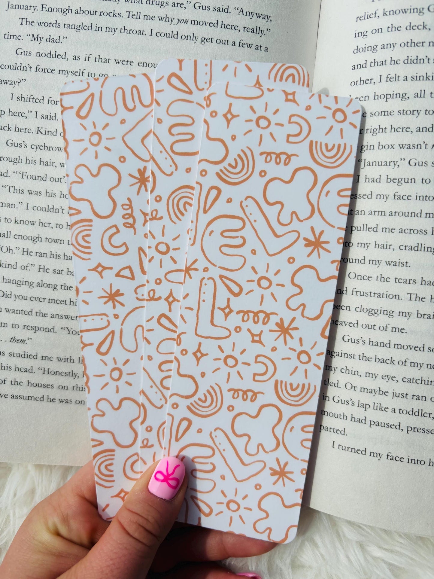 Abstract orange | bookmark | minimalist | readers | bookworm | book lovers | gifts for her | bookish