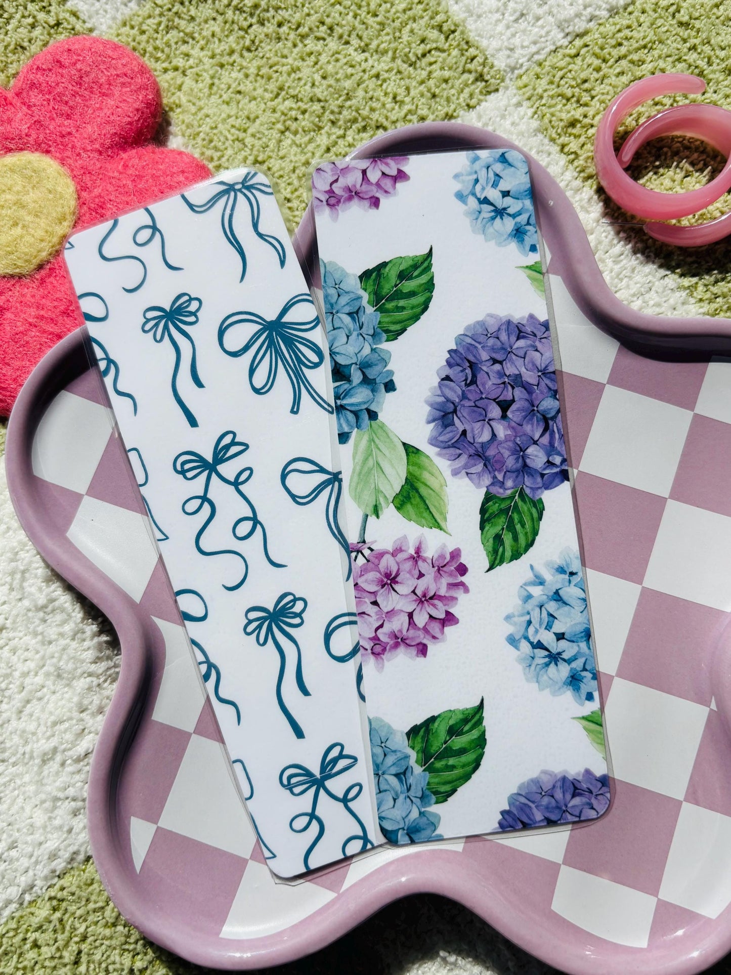 Hydrangea & Bow | handmade bookmarks | cute | bookish | book lover gift | bookmark | bookstagram | booktok